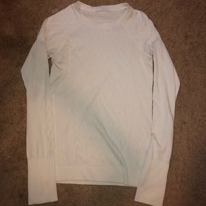 lululemon white swiftly tech shirt!